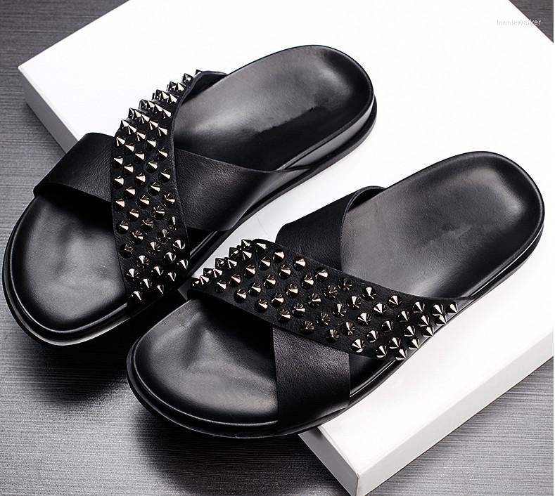 

Sandals Summer Leisure Beach Shoes Men Flat Slides Flip Flops Male Black Fashion Retro Rivet Men's Leather Slippers Size 38-44, Picture shown