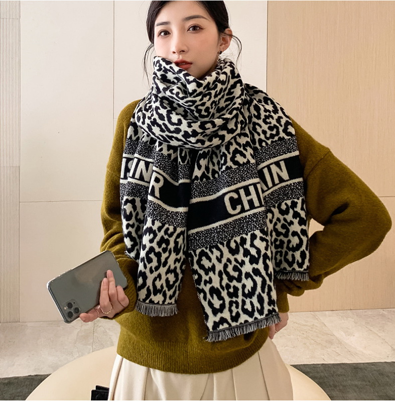 

Faux Cashmere Leopard Scarf Tiger Snake Zebra Animal Printed Women's Winter Wool Scarves Female Pashmina Winter Poncho Shawl 190x65cm