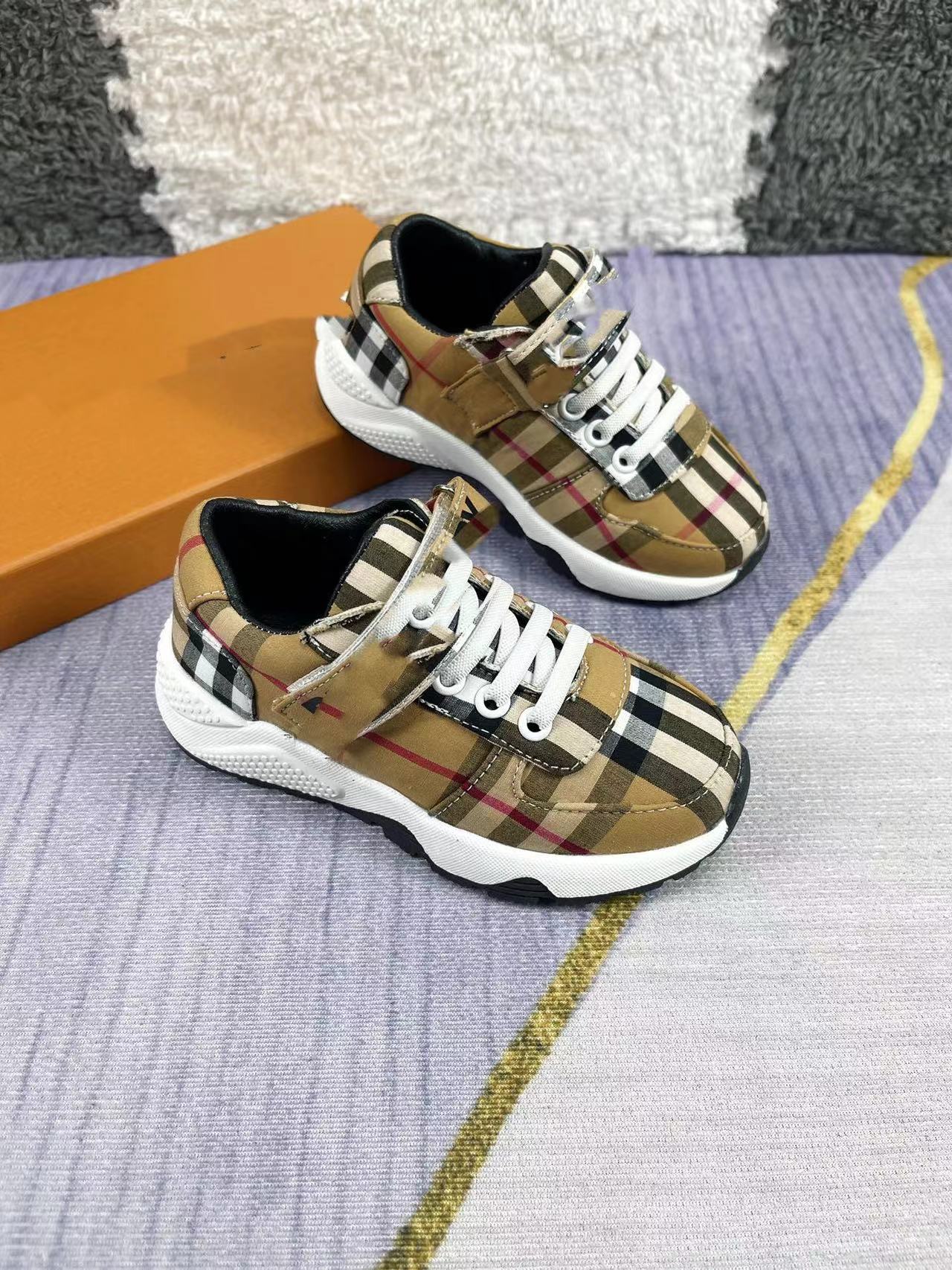 

designer kid shoe black fashion boys basketball sneakers eu 26-35 toddler girls fashion football shoes wholesale send with box