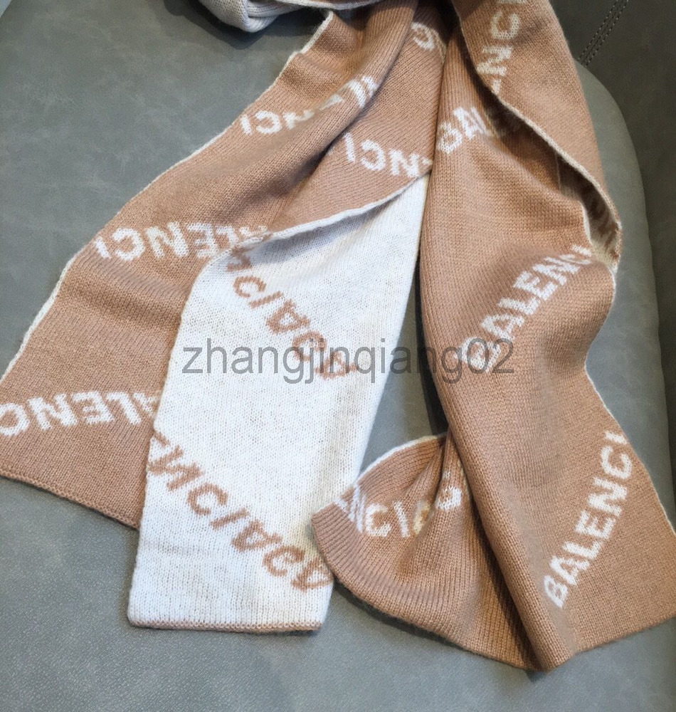 

Designer Cashmere Head Balanciagas Scarf Woman Mens Autumn Winter Fashion Shawl Knitted Scarves Warmth BB Balenciga Scarf