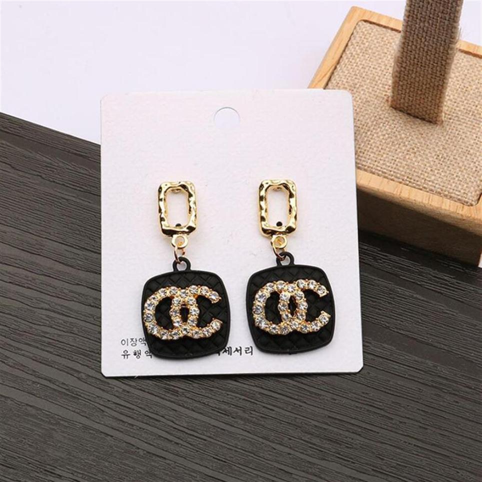 

Designer Earrings Ear Stud Brand 18K Gold Plated Designers Geometry Letters Fashion Women Crystal Earring Wedding Party Jewerlry C261G243k