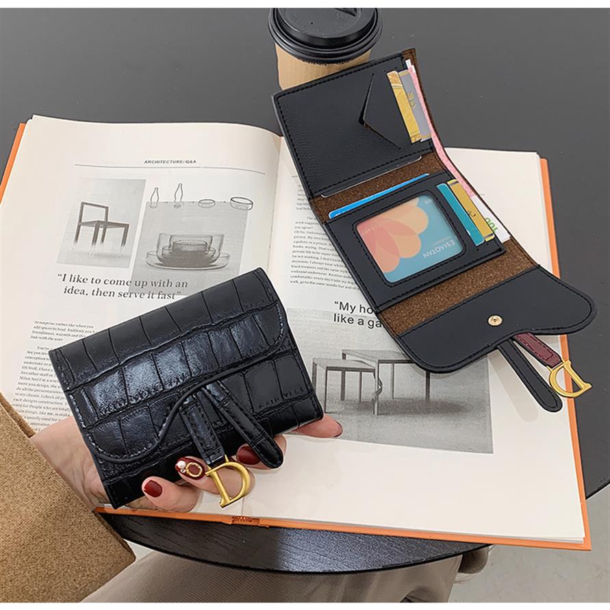 

2021 Fashion flowers designer wallets luxurys Men Women leather bags High Quality Classic Letters Key coin Purse Plaid card holder270o, Short red