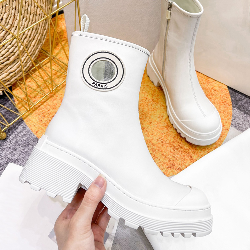 

Designer Black White Symbol Ankle Boots Women Fashion Platform Roman Boot Round Toe Thick Notched Sole Slip On