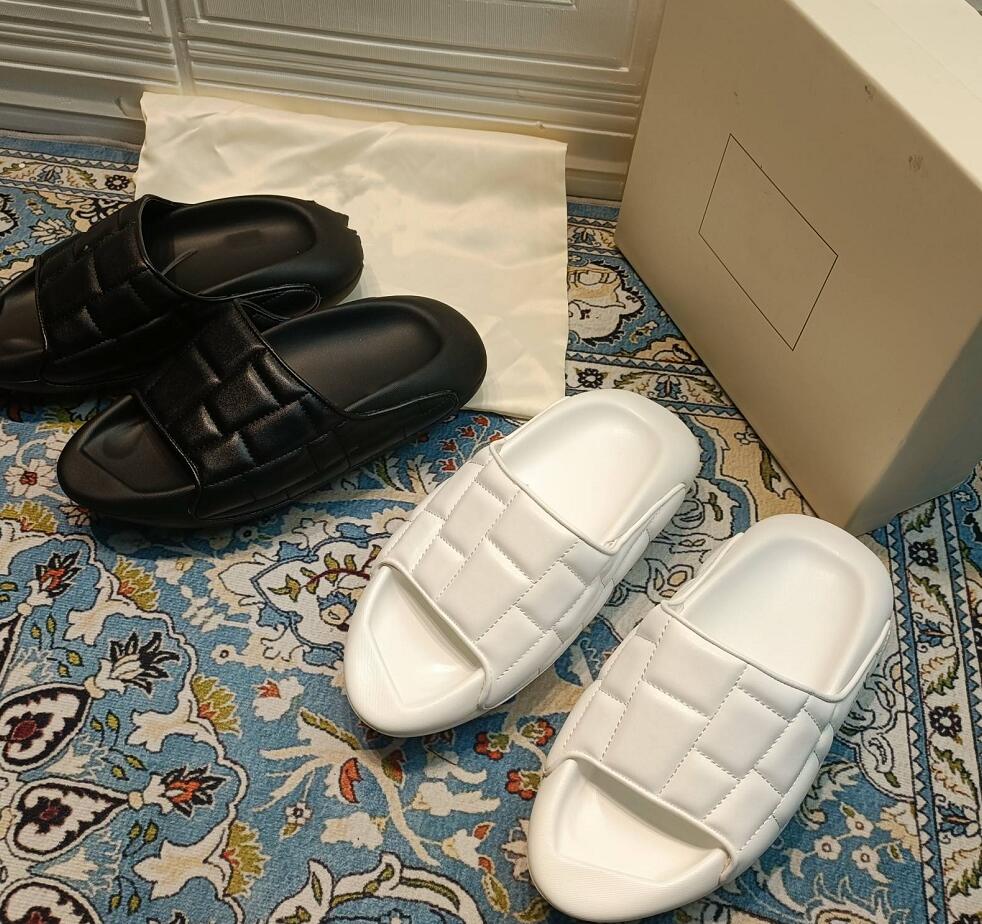 

Designer Leather Slipper Womens Leisure Sandal Fashion Thick-Soled Half Slippers New Style Summer Beach Shoes Wearproof Scuffs Sandals, Not for individual sale