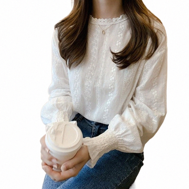 Women's Blouses & Shirts spring Autumn Sweet White Lace Blouse Women Casual Round Neck Lantern Long Sleeve Loose Shirt Female Fashion 2021 Blus