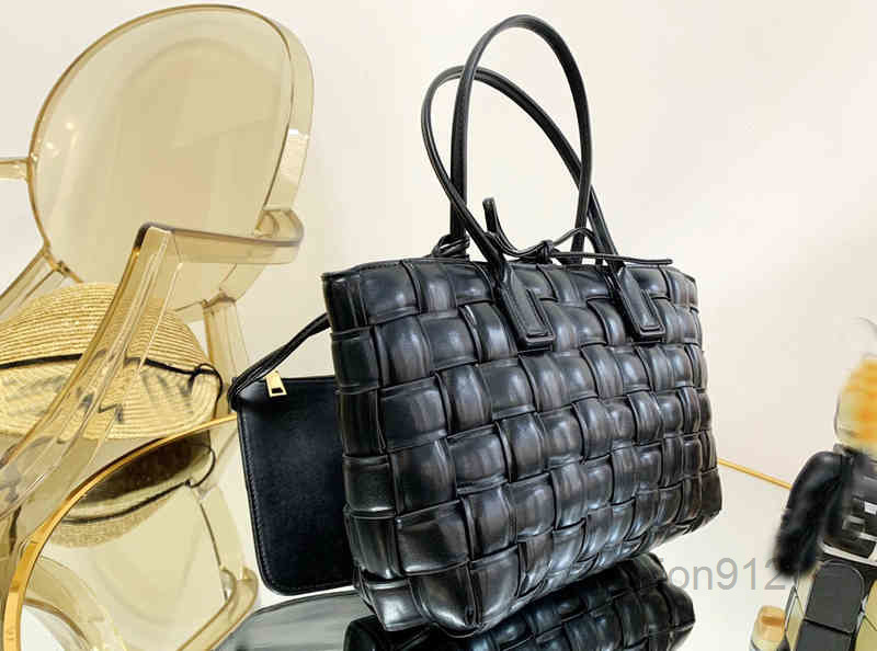 

Evening Bags High Capacity Tote Bags Women Vintage Handbag Shoulder Woven Leather Designer Crossbody Female Shopping Bucket 220314Multi Poc