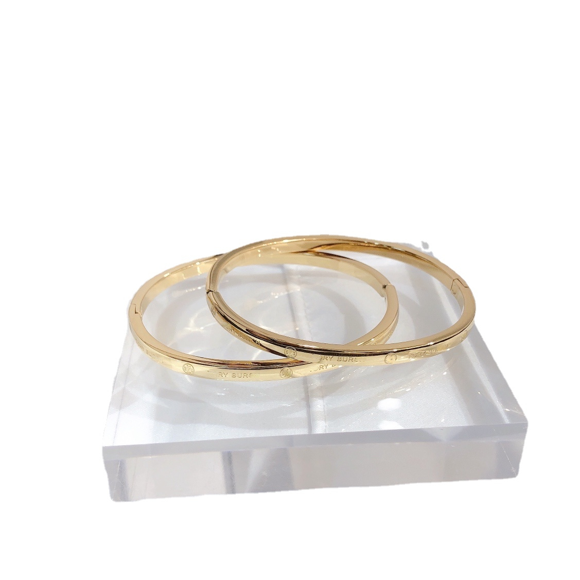 Designer Plaqué Or Designer Marque Bracelets Femmes Bracelet Designer Lettre Bijoux En Acier Inoxydable Bracelet Manchette Amoureux De Mariage Ca
