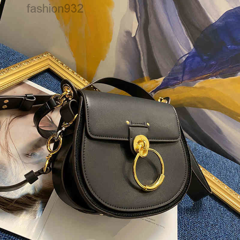 

Evening Bags Shoulder Bags Women Handbag Leather Luxuries Designers Brand Oval Crossbody Female Ring Decoration Purses with Two Straps 220324, Red