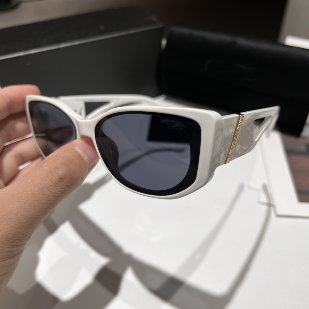 Luxury Flat Top Oversized Square Sunglasses Women Fashion Retro Gradient Sun Glasses for womens mens Men Blue Big Frame Vintage Eyewear UV400 8825