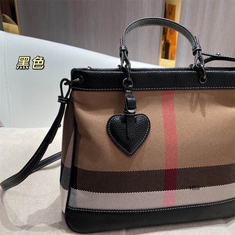 

Burbrerys Bags Women Handbags 2022 spring fashion large plaid with first layer cowhide versatile womens bag, Black