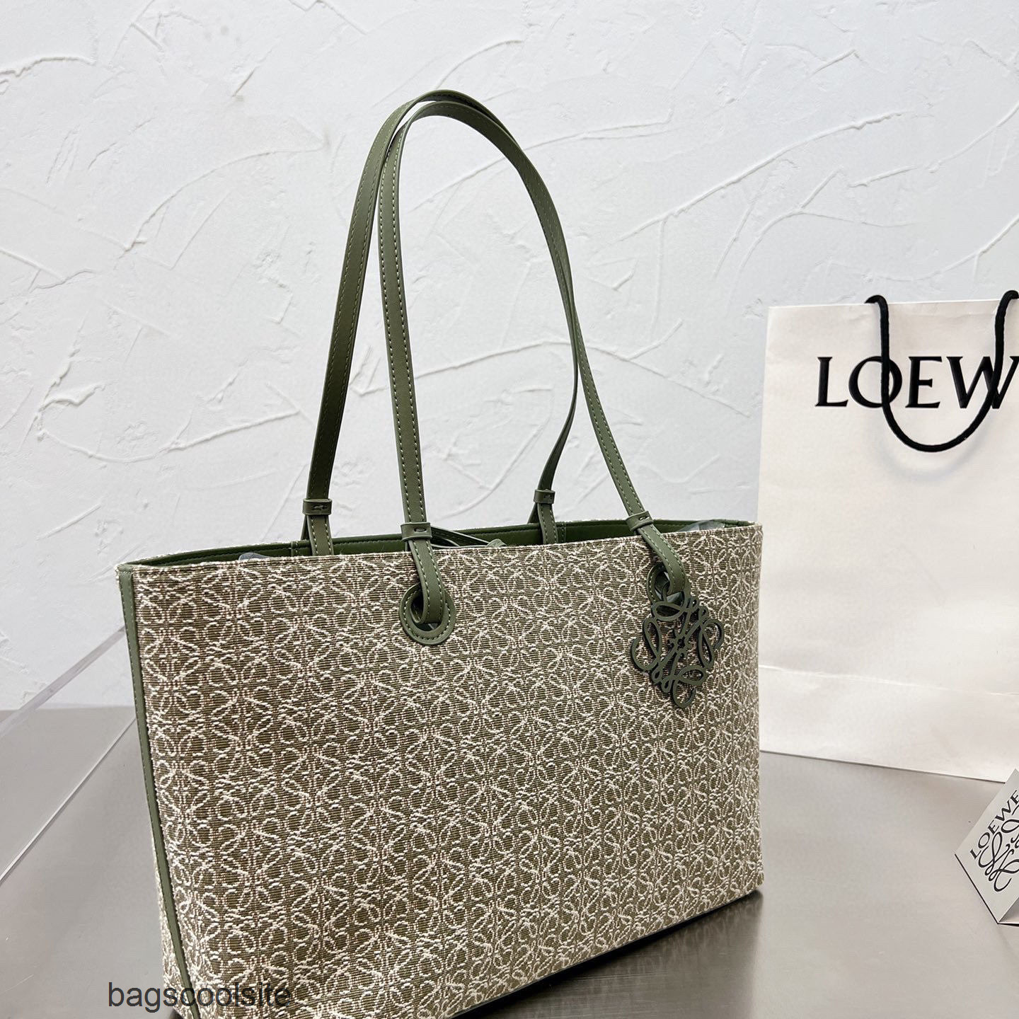 

Loewsbag Woman Bag Ne6a 2022 Bags Portable Handbags Designer Embroidery Women 4myo He Cgg2