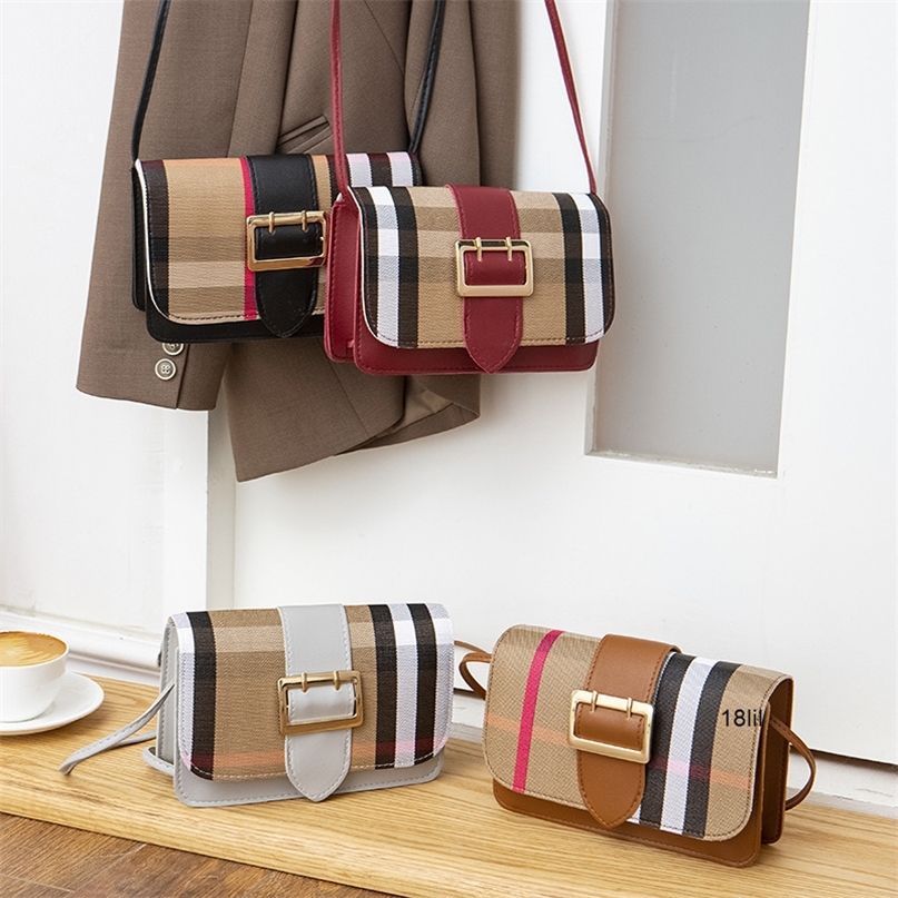 

Designer Luxury Burbrerity Bags For Women High Quality Brown Crossbody Handbags Vintage Burbrery Leather Wallet Paris Plaid The Totes Bag Fashion Purses HQMY, Red