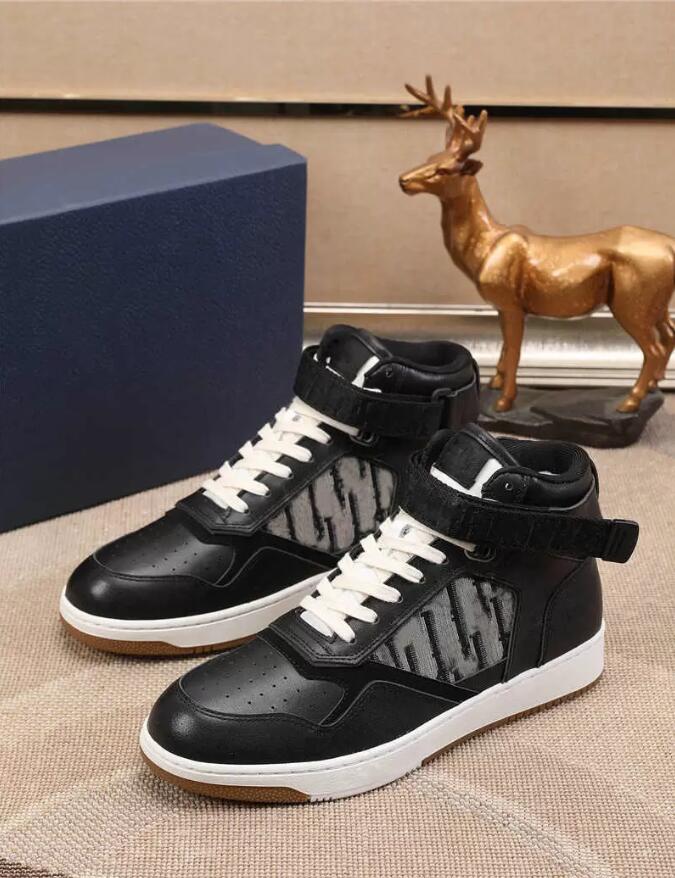 

2022 Luxury Designer Dress Shoes B27 Low-top Sneaker Gray and White Smooth Calfskin with Beige and Black Shoe with Original Box, Y11