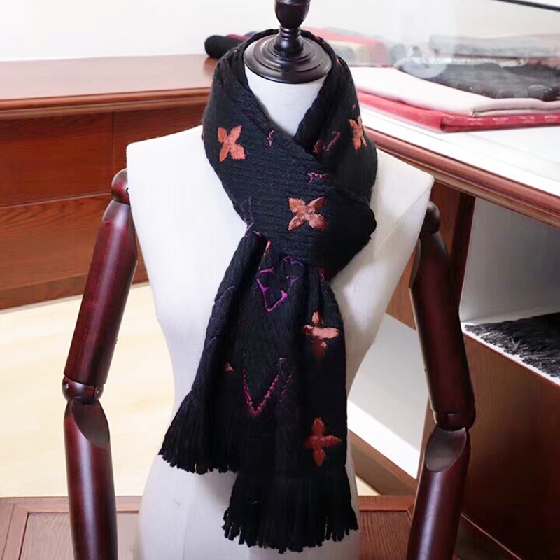 

New wool scarf designer wool thickened long Scarve 2022 fashion women luxury shawl neck winter Scarves men's pattern letter scarfs