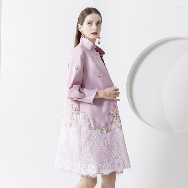 

Women's Trench Coats Women's High 2022 Quality Embroidery Spring Loose Flower Lace Coat Retro Plus Size Women Clothing Vintage Winter, Black