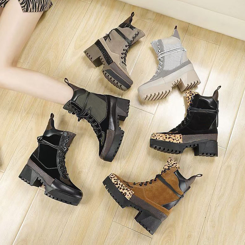 

classic letter boots Winter Coarse heel women designer shoes 100% leather flamingos Love arrow medal Desert boot Lace up lady Thick High heels Large size 41-42 With box, Style 14