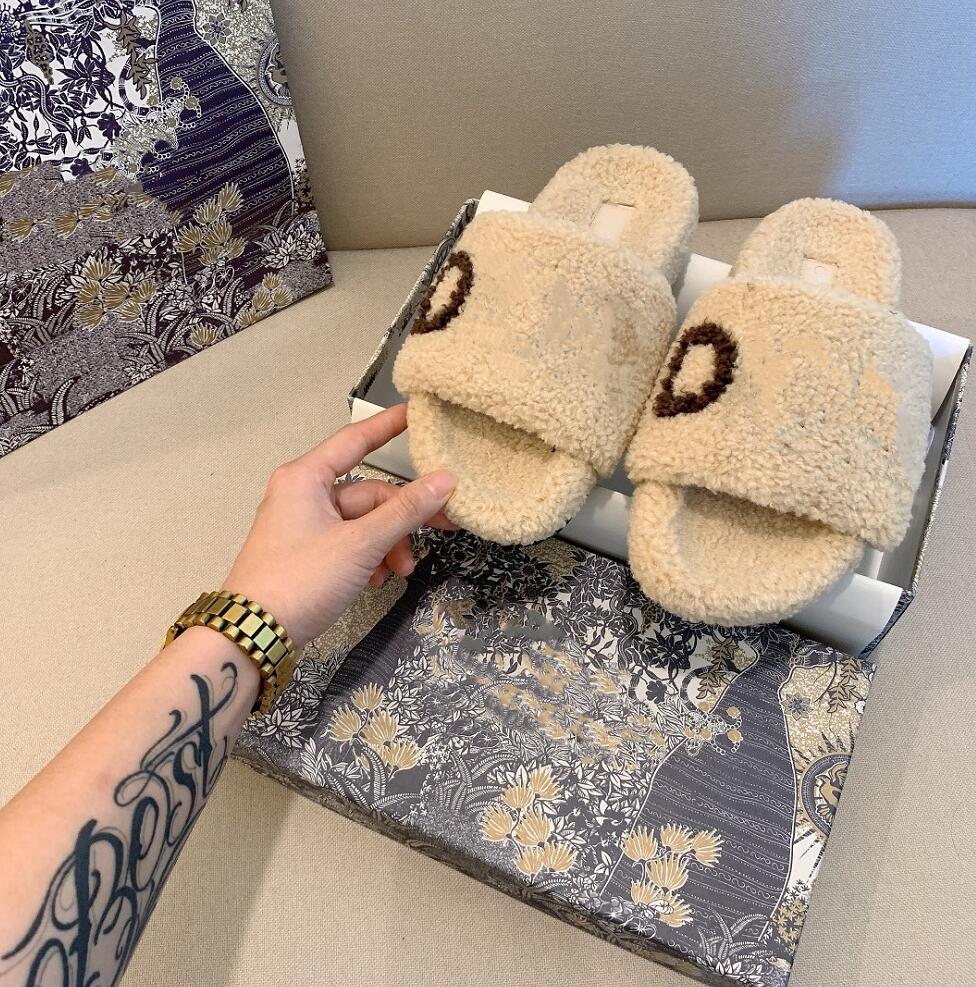 

New Style Wool Slippers Designer Shoes Autumn winter Leisure Flat Bottom Plush Sandals Fashion Warmth Home Fluffy furry Women Slipper Letter Sandal, Not for individual sale
