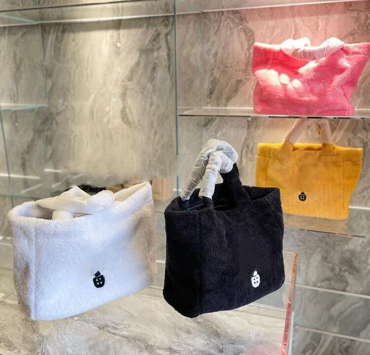 

Cosmetic Bags Cases Luxury Lamb Wool Shoulder Shop Bag Women Handbags Soft Classic Bag Designer Large Capacity Tote Bags Triangular Sequin Top Handle Purse, Pink