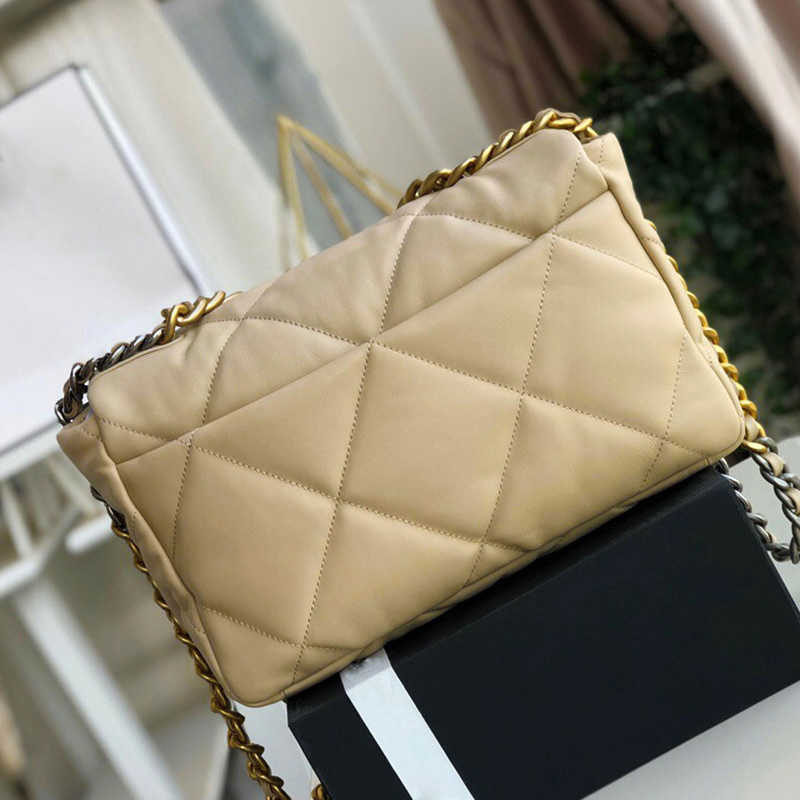 

Shoulder Bags 2022 Luxury handbags designer 19 bag women fashion top quality lambskin soft leather tote purse crossbody metal chain flap shoulder bags, 66