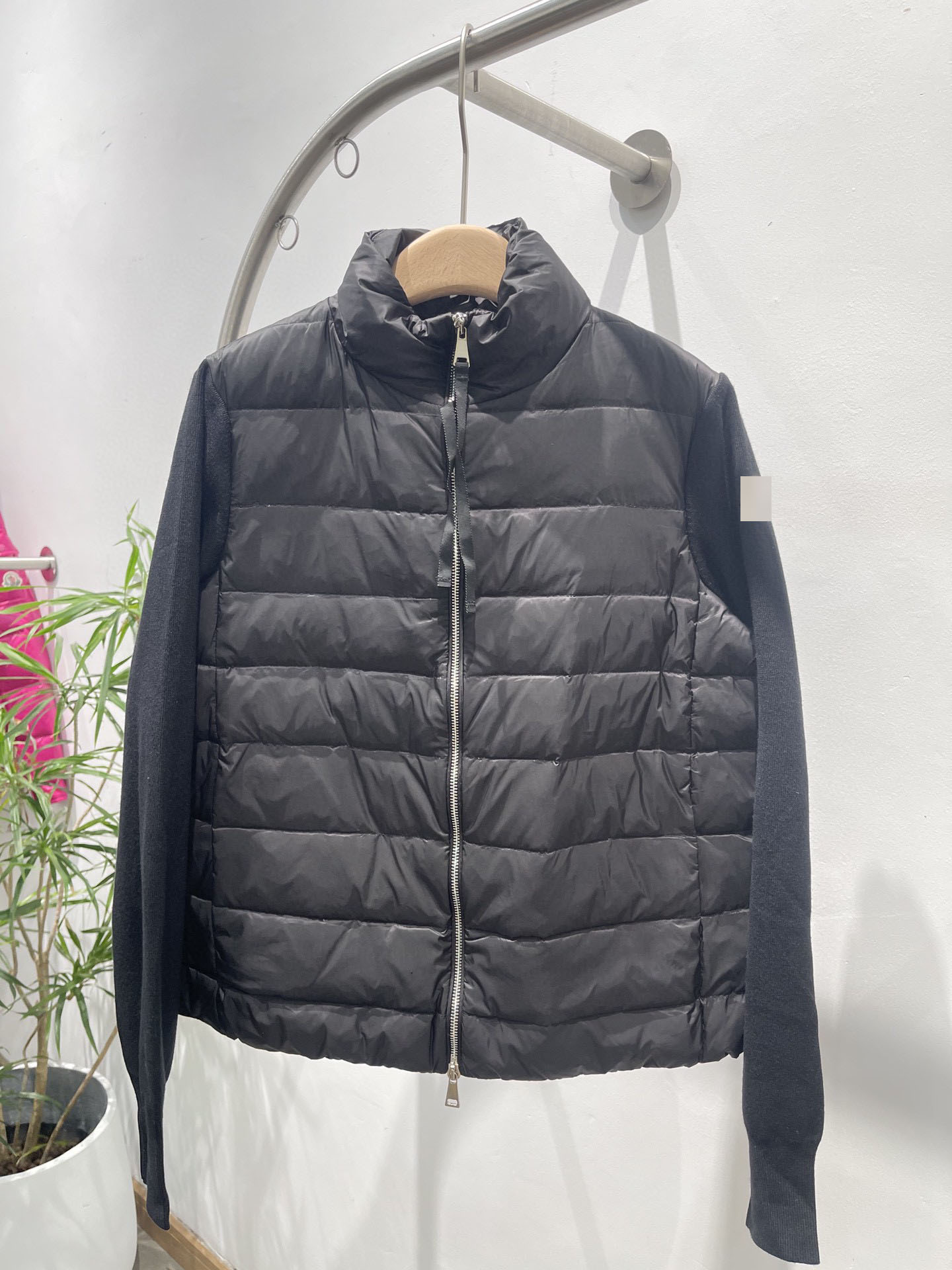 

Monclair Chest letter mens down vest and jacket Designers Men S Clothing Europe American style jackets Size S-L, Sold out