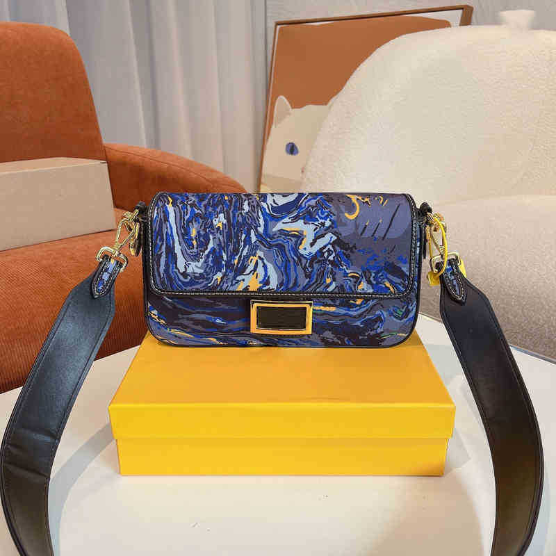 

evening bag Canvas Embroidery Tiger Stripes Bags Women Handbag Shoulder Luxury Designer Crossbody Female Tie Dye Purses with Two Belt