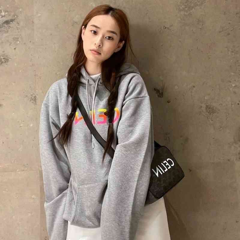 

Designer Hoodies Celinn' Sweater Saylin Gradual Change Letter Print Casual Loose Unisex Hoodie Long Sleeve High Quality Shirts Fashion, Black