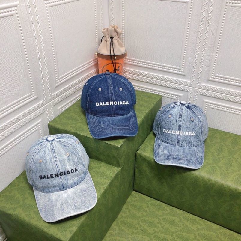

Balencaigass Ball Cap New Paris Washed Denim Baseball Hat Fashion Casual Versatile Duck Tongue Outdoor Sunshade for Men and Women Al, Washed denim light blue