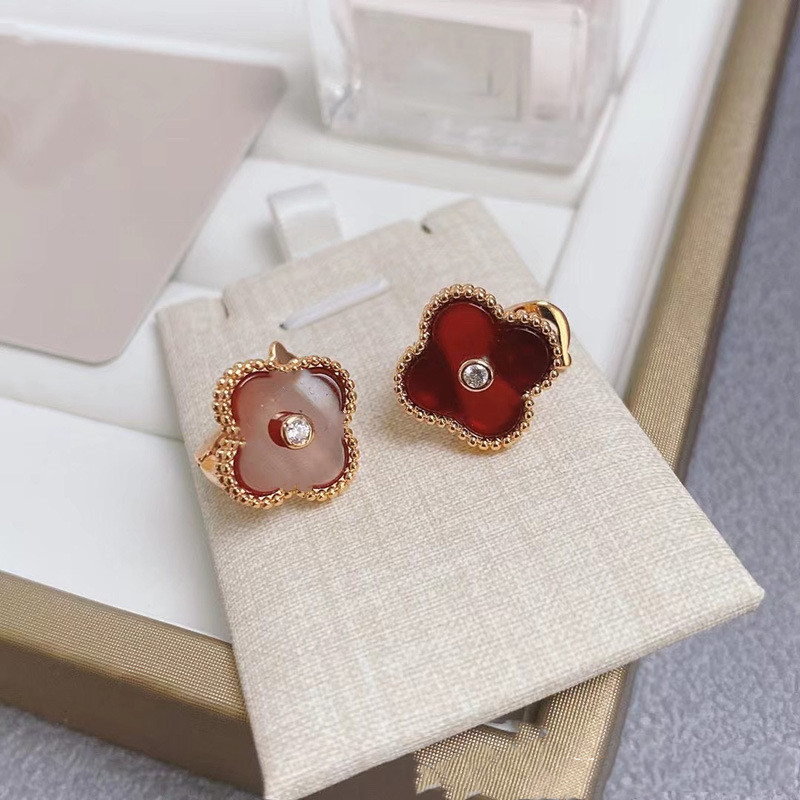 

Fashion Vintage 4/Four Leaf Clover Charm Stud Earrings Back Mother-of-Pearl Silver 18K Gold Plated Agate for Women&Girls Valentine's Mother's Day Wedding Jewelry Gift I