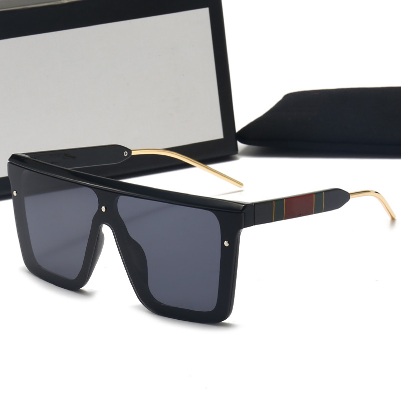 

Fashion Luxury Designer Sunglasses Ladies Sunglasses Polaroid Lens 8694 with Case