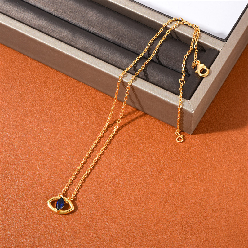 

Niche Design Personality Trend Evil Eye Sapphire Necklace New Fashion All-Match Jewelry Collarbone Chain Gift Accessories