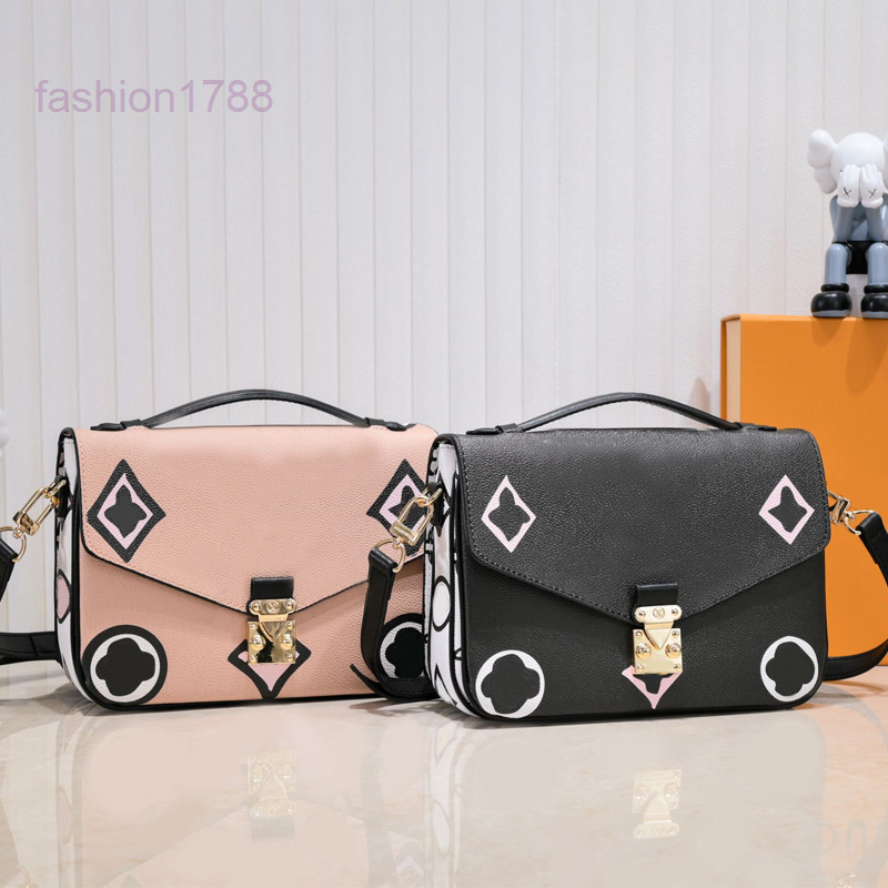 

Evening Bags Women Messenger Bag Tote Shoulder Cross Body Bags Letter Print Interior Slot Pocket Leopard Handbag Flap Hasp Square Purse Wallet Black