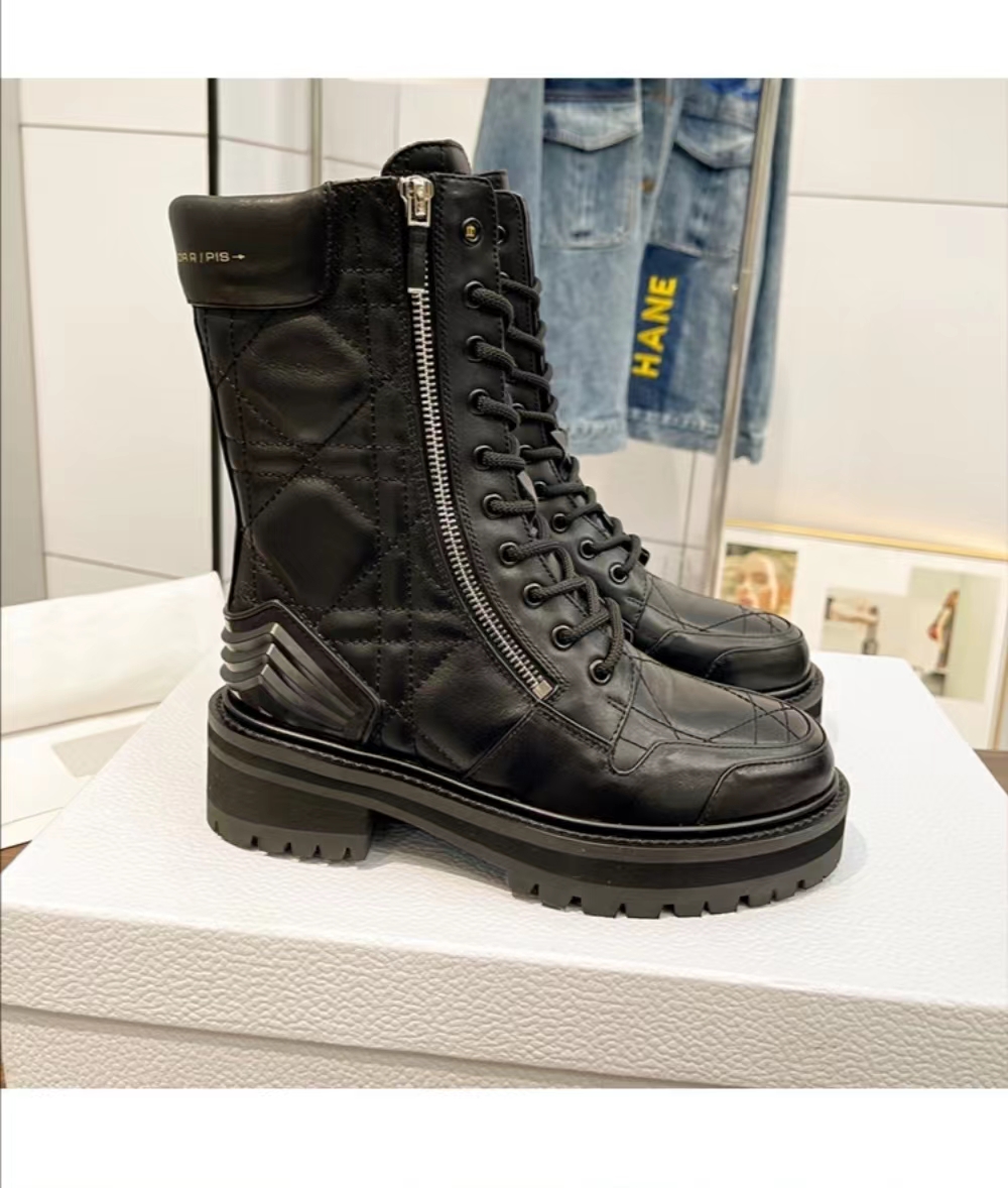 

D home high-end Martens boots women's autumn/winter leather round boots designer for woman rattan pattern mid-leg trend motorcycle white fashion Leisure boots, Customize