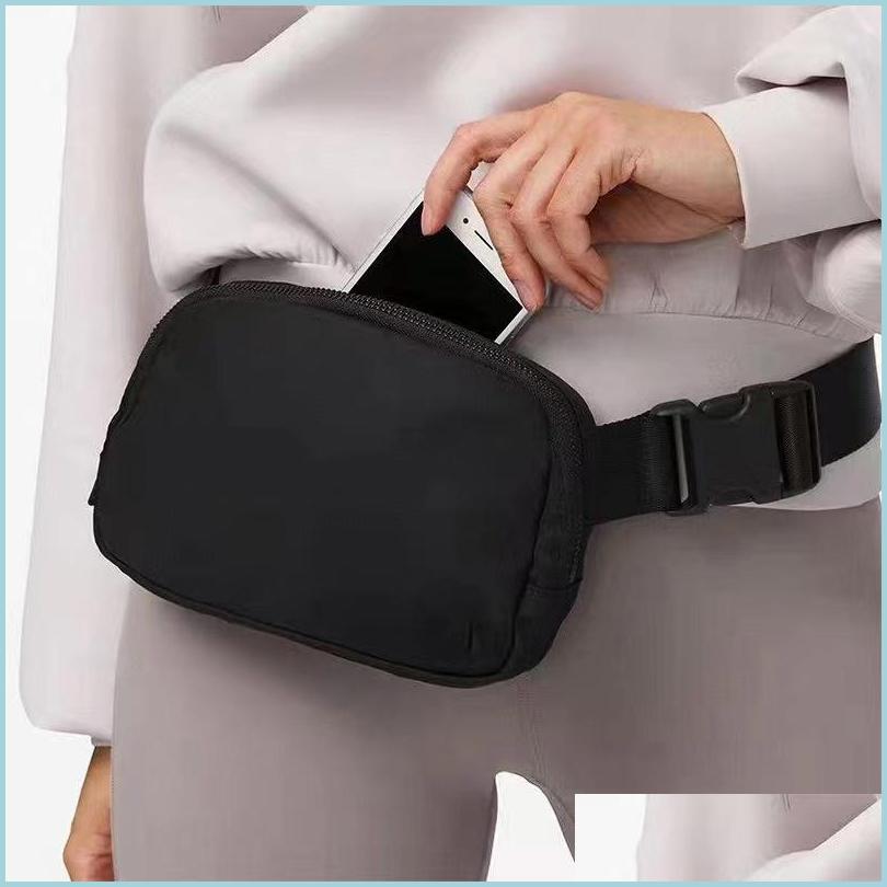 

Yoga Bags New And Lu Belt Bag Official Models Ladies Sports Waist Outdoor Messenger Chest 1L Capacity With Brand Logo Drop Hotglock01 Dhr43