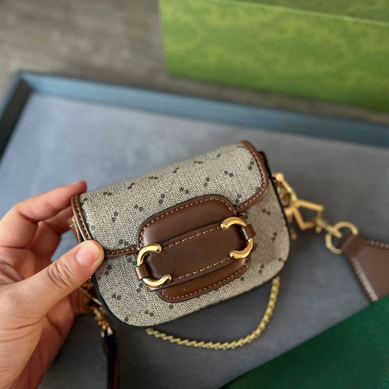 

Mini Chain Saddle Bag Hand Clutch Crossbody Bags Canvas Leather Detachable Wide Strap Gold Hardware Pocket Waist Wallet