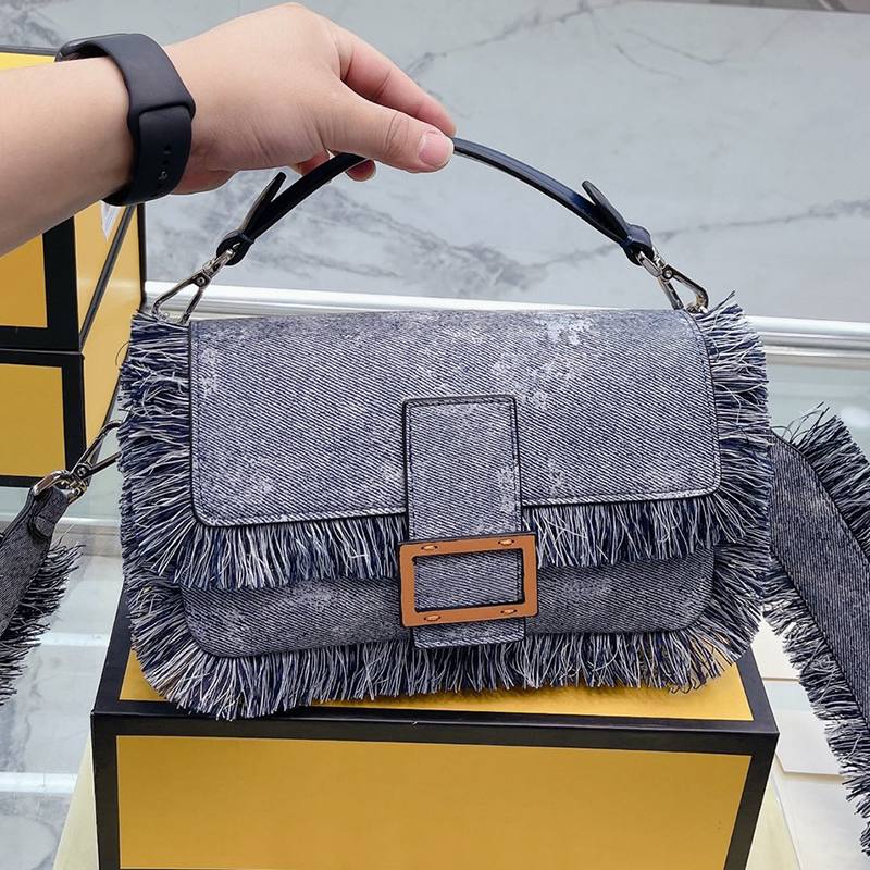 Designer Women Tassels Denim Baguette Shoulder Bag Italy Roma Brand Vintage Canvas Crossbody Handbags Lady Messenger Handbag With Handle Luxurys