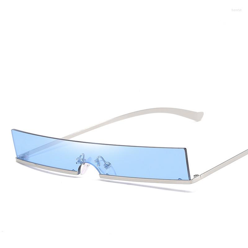 

Sunglasses Fashion Rimless Women Luxury Trendy Small Rectangle Sun Glasses Summer Female Traveling Retro UV400 Shades