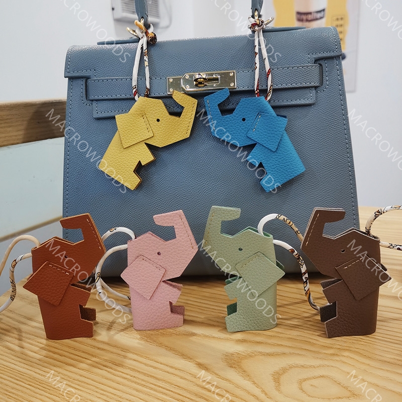 

designer leather elephant rabbit pendant Bag Parts lychee pattern cowhide ornament car key chain bags decoration 100% leather Accessories girls toys HBP