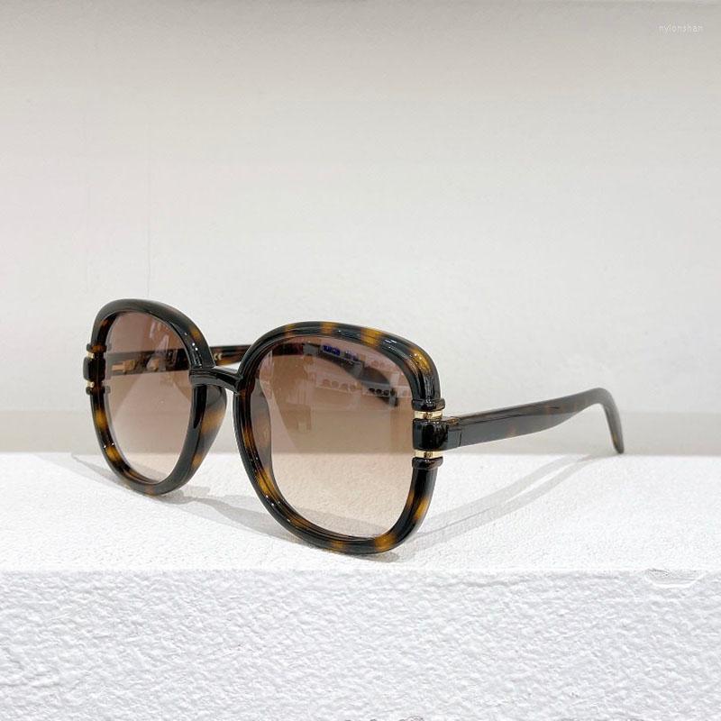 

Sunglasses 2022 Acetate Brown Tortoiseshell Oval Butterfly Women Fashion Gradient Lens With Metal Decoration