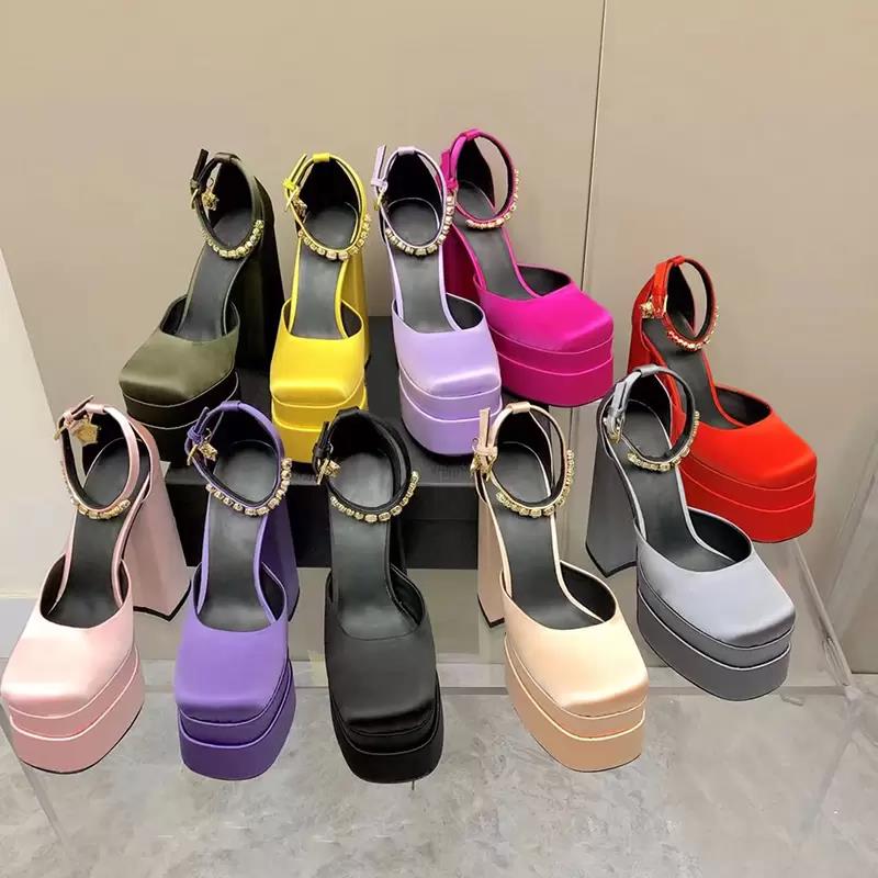 

Designer Sandals Medusa Aevitas High Heels Square Toe Platform Pumps Crystal Embellished Ankle Strap Satin Sandal Ladies Party Wedding Shoes With Box, Color13