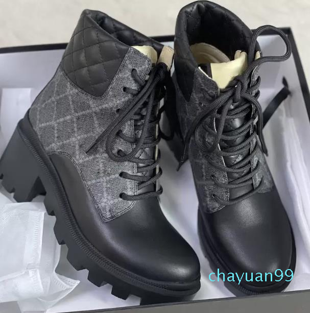 Women's ankle boot Designer Luxury Martin Desert Boots Beige and ebony 100% Genuine Leather quilted Lace-up Winter Shoes Rubber lug sole 202