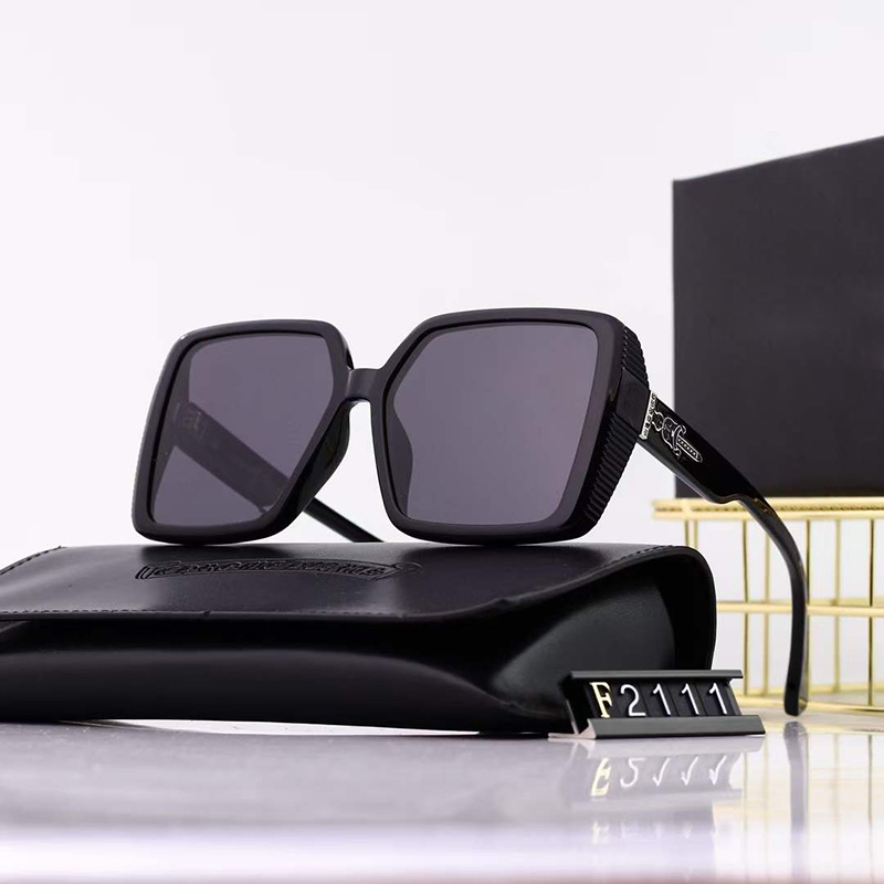 Vintage Punk Chrome Square Sunglasses Femmes Brand surdimensionn← Sampunk Heart Sun Glasses For Men Retro UV400