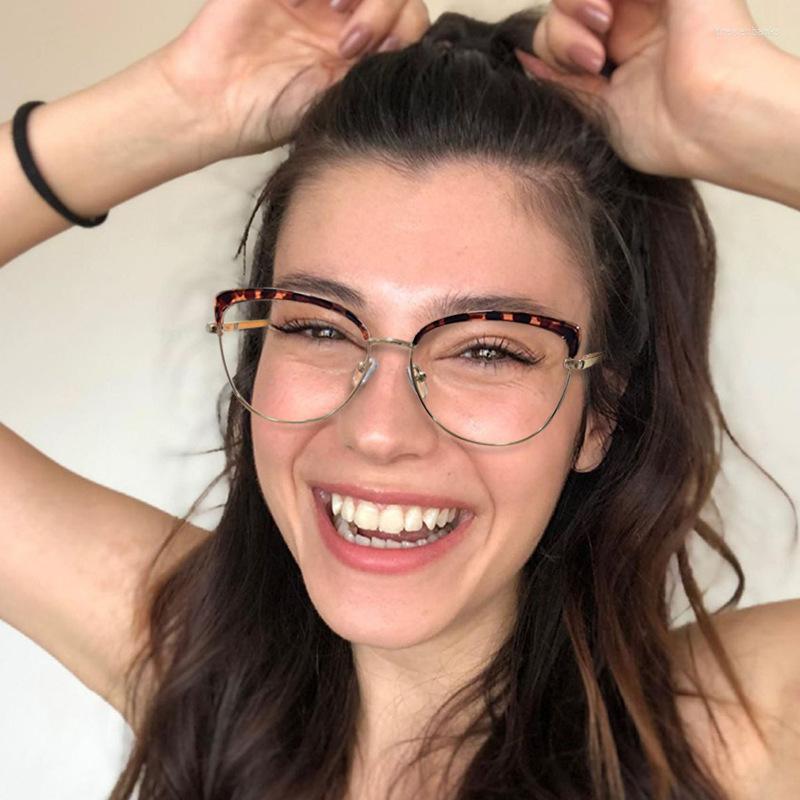 

Sunglasses 95793 Fashion Butterfly Frame Women Metal Cat Eye Glasses Anti-blue Light UV400 Spring Foot