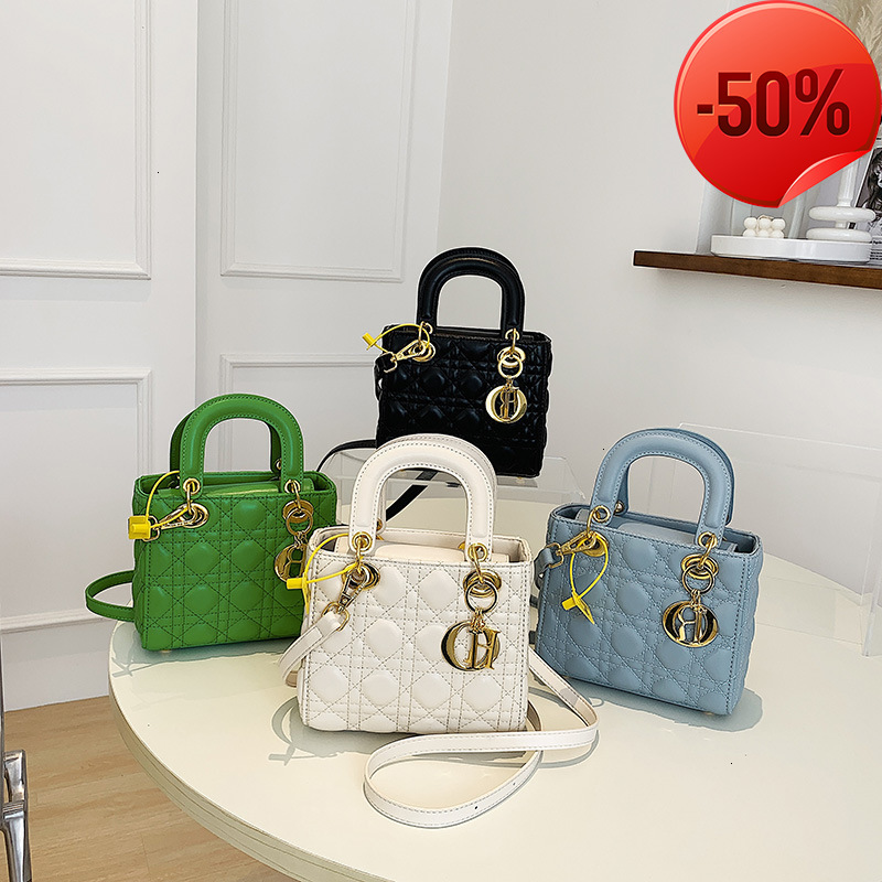 Designer Bags Women's New 2022 Diana Fashion Single Shoulder Messenger Trend Live Broadcast