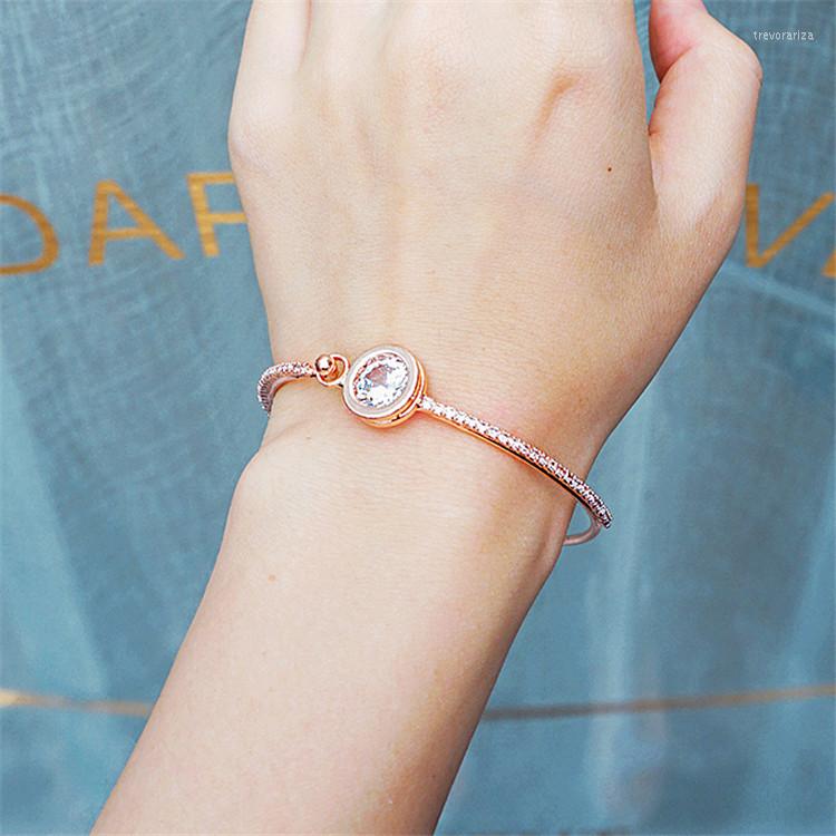 

Bangle 2022 Korean Exquisite Simple Round Pendant Bracelet Fashion Temperament Versatile Women's Jewelry