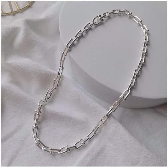 Necklace Bracelet Thin U-shaped horseshoe hardware designer Women Men couple fashion watche Top Quality Wedding Party Thanksgiving Day Valentine