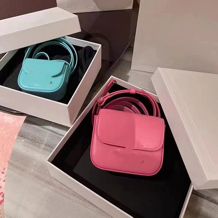 

Designer kids letter printed purse girls metals buckle messenger bags lady style children PU leather one shoulder bag Q8608, Pink