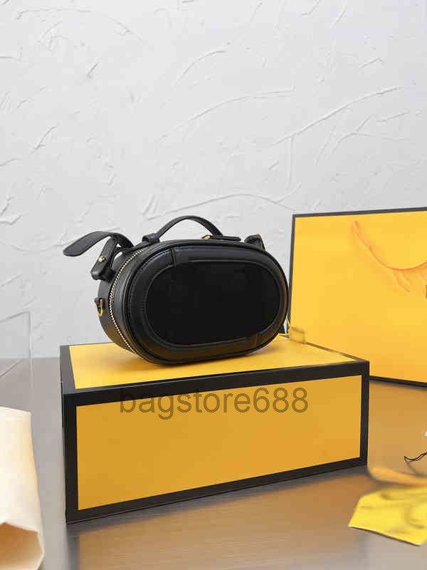 

Oval Camera Packs Women Fashion Handbag Shoulder Leather Luxury Brand Designer Bags Crossbody Female Purses 220307, Black