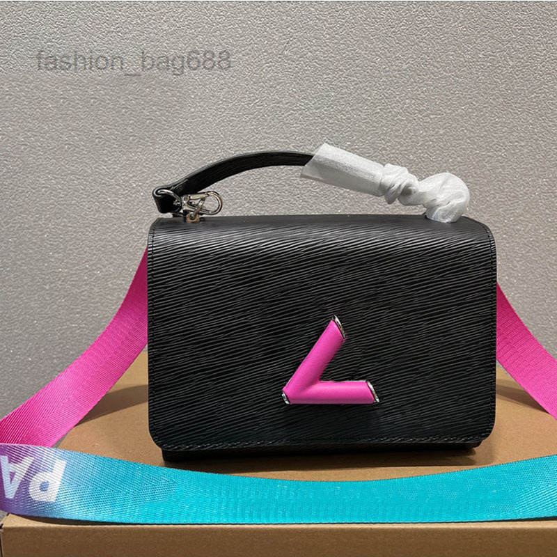 

Evening Bags TWIST MM Designer Shoulder Bag with Gradient Strap Water Ripple Crossbody Handbags Luxury Lady Tote Purse Epi Lock Chain Hand Bags