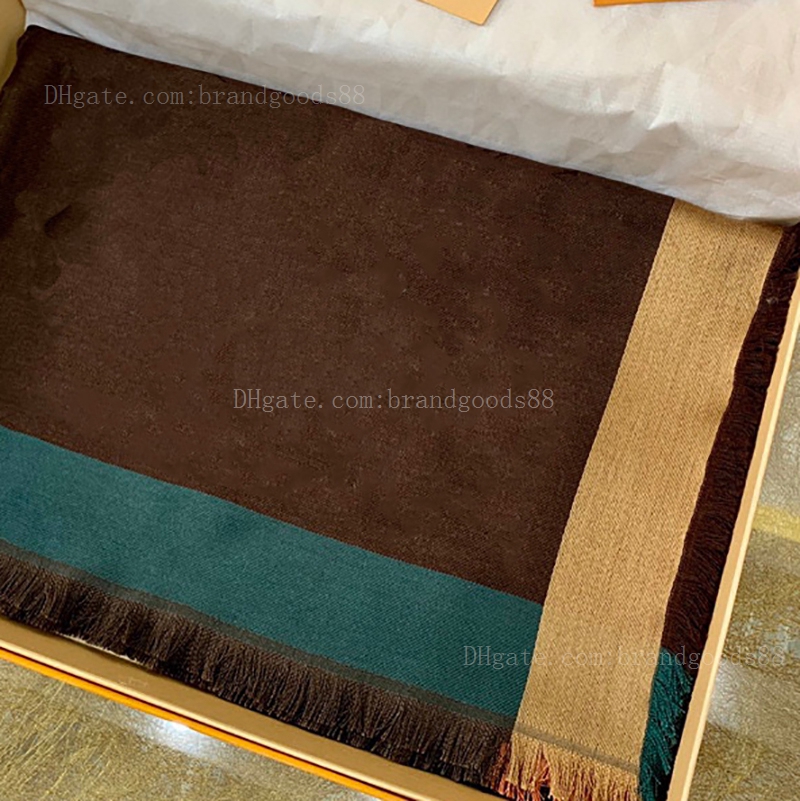 

Winter Scarf Letter Scarfes Printed Scarves Wraps Kerchief for women Jacquard Tassel Square Silk Wool Warm shawl classic luxury Wholesale letters embroidery