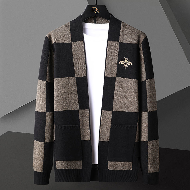 Korean Style Autumn New Knitted Cardigan Sweater Trend Brand Fashion Plaid Cardigan Coat Men Leisure Khaki Blue Mens Sweaters